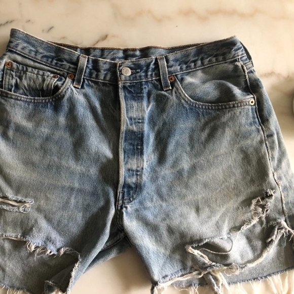 Levis - Picture 1 of 1